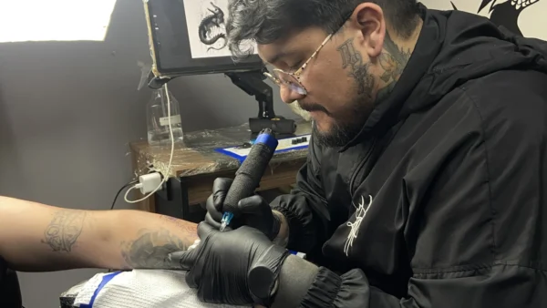Tatuajes a domicilio en Bogotá: todo lo que debes revisar antes de reservar con nosotros