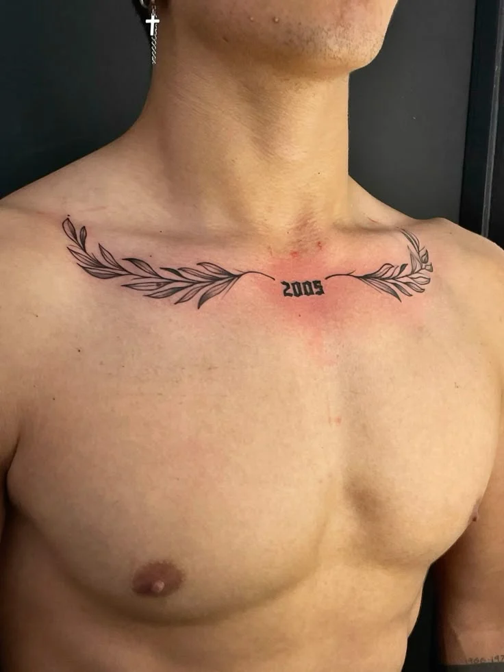 tatuajes en el pecho